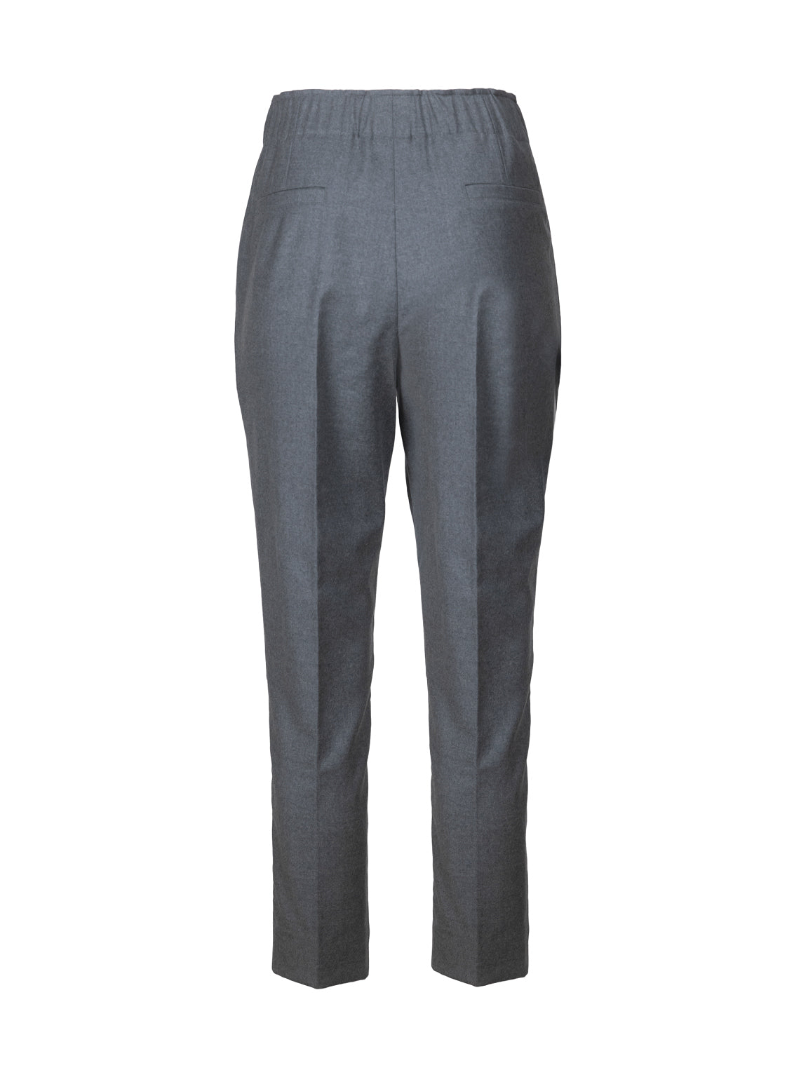 „LOLA“ ist eine hochwertige Jogger-Stil-Hose aus feiner Wolle, die durch außergewöhnlichen Tragekomfort, Wärme und Bewegungsfreiheit überzeugt. Vielseitig kombinierbar – ob leger mit Sneakern oder elegant mit Pumps – und nachhaltig in Europa gefertigt.