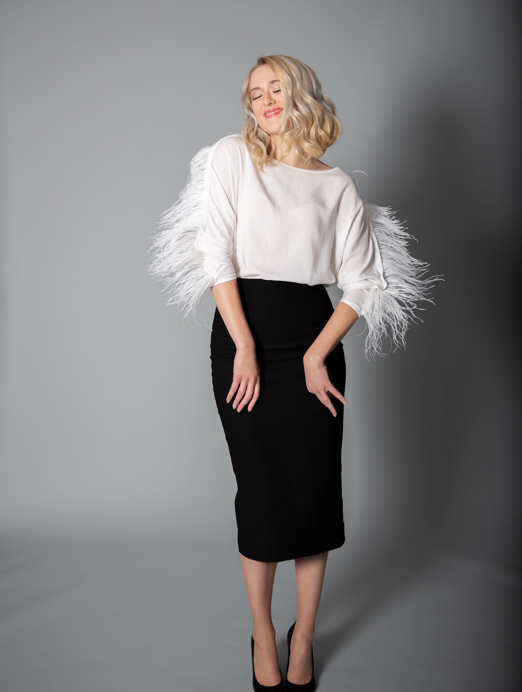 Halblang-Arm T-Shirt aus Viskose mit Federn am Arm zum an -und abknöpfen