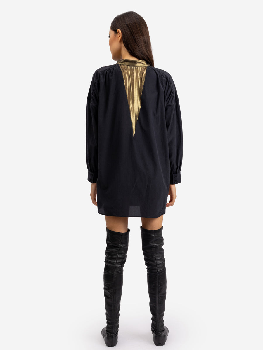 Die weite Seiden-Baumwoll-Bluse hat integrierte Seideneinsätze mit Lurex an Kragen, Schultern, Rücken von Helene Galwas