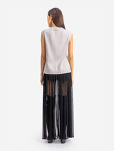 Extrem weicher, taillierter Pullunder aus feinstem Kaschmirstrick von Helene Galwas