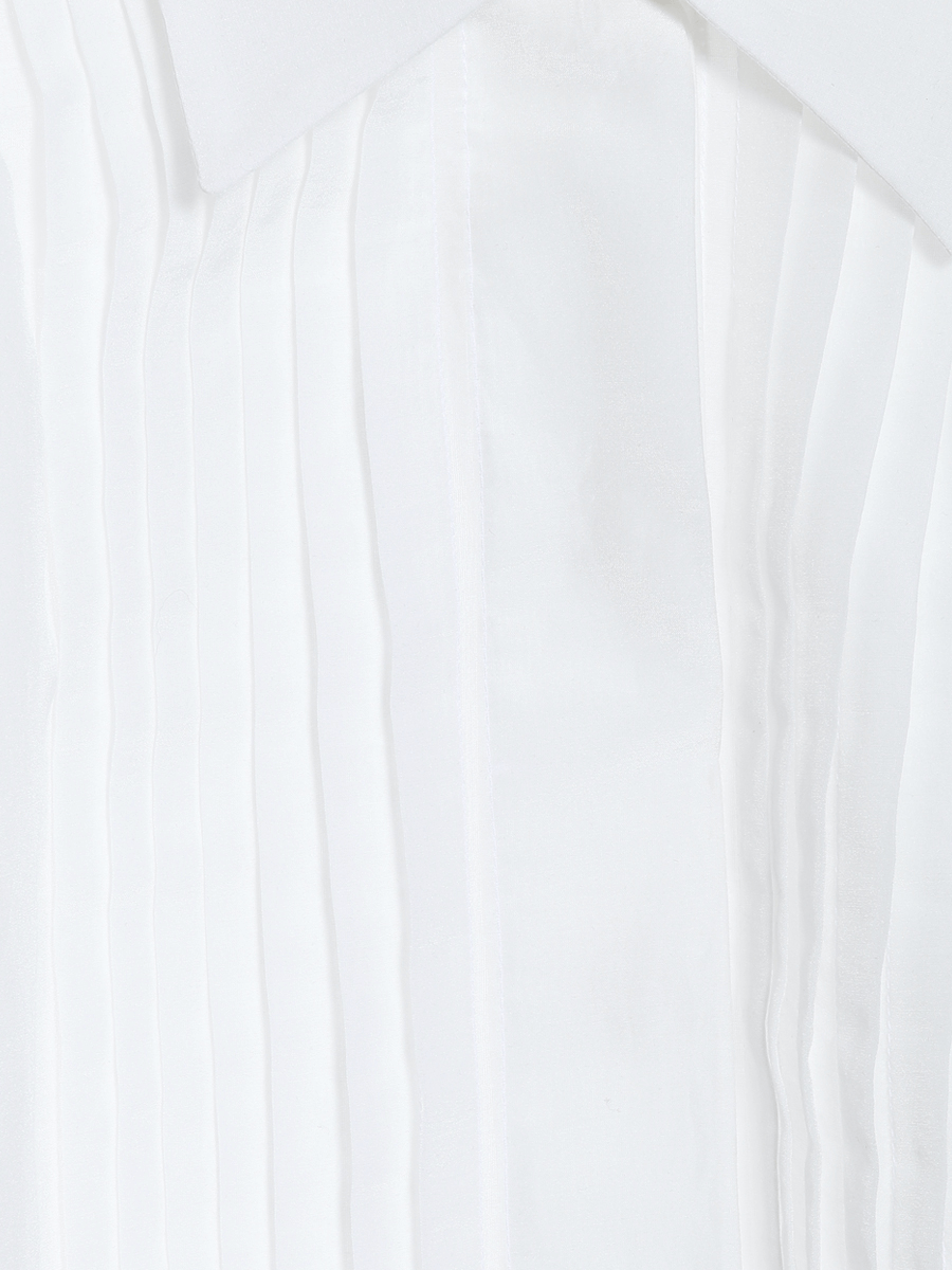 Leichte Bluse aus hochwertigem Seidenmix, Biesen im Brustbereich und einem großzügigen Schnitt an den Ärmeln