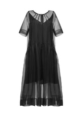 Midi-Kleid aus hochwertiger Organzaseide, kunstvollen Biesen im Brustbereich und passendem Unterkleid aus Viskose-Seiden Mix