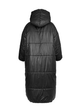 Mega Oversize Mantel in limitierter Auflage mit übergroßen Proportionen und einem praktischen 2-Wege Reißverschluss