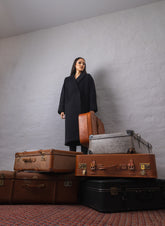 Schwarzer Oversize Mantel Hanna aus Schurwolle von Helene Galwas