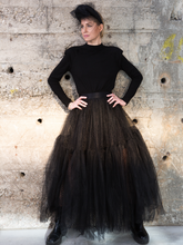 Schwarzes langarm shirt. Black longsleeve shirt