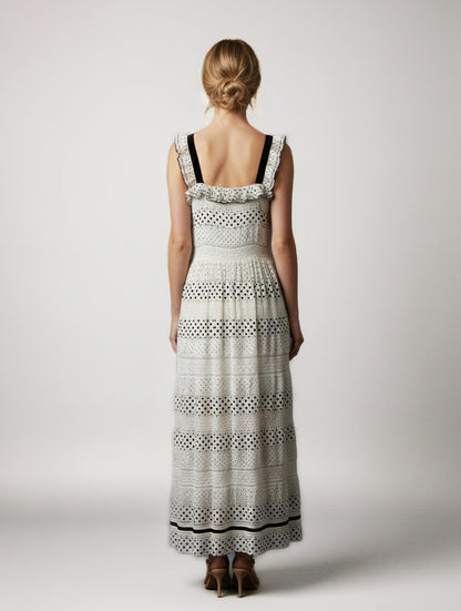 Esme-Red Carpet-Weißes Kleid mit schwarzen Punkten