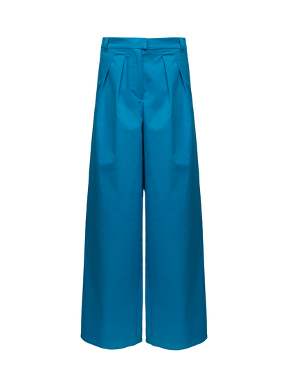 Lockersitzende Baumwollhose in Cyanblau mit weitem Bein und bequemer Passform. Der Hochbund sorgt für eine schmeichelhafte Silhouette.