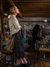 Hochtaillierte Culotte Hilka mit abgerundeter Saumlinie und nach unten faltbarer Bund von Helene Galwas