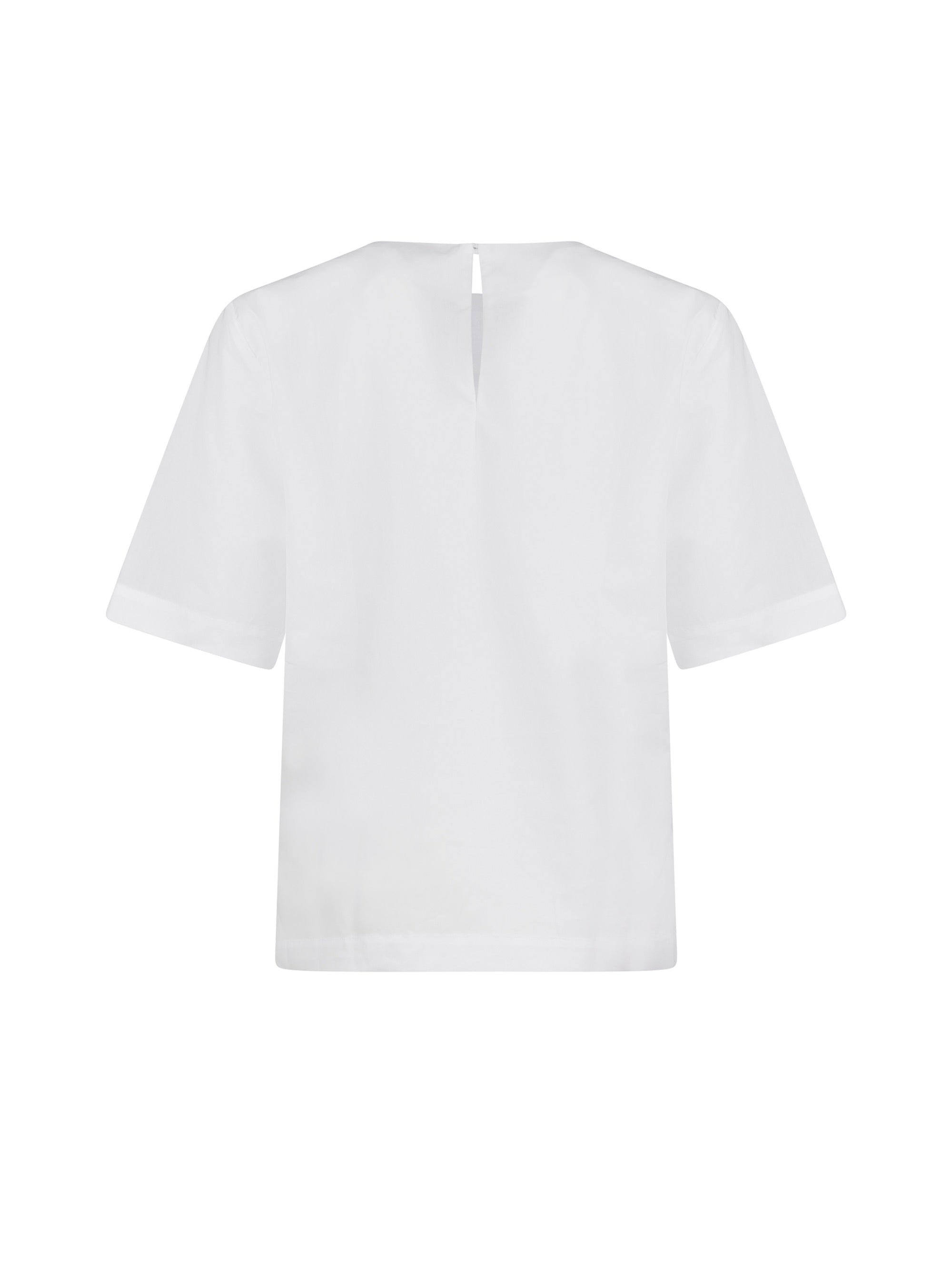 Hochgeschlossene Bluse aus Baumwolle im T-Shirt-Stil mit Knopfverschluss auf der Rückseite. Aus nachhaltiger Baumwolle gefertigt.