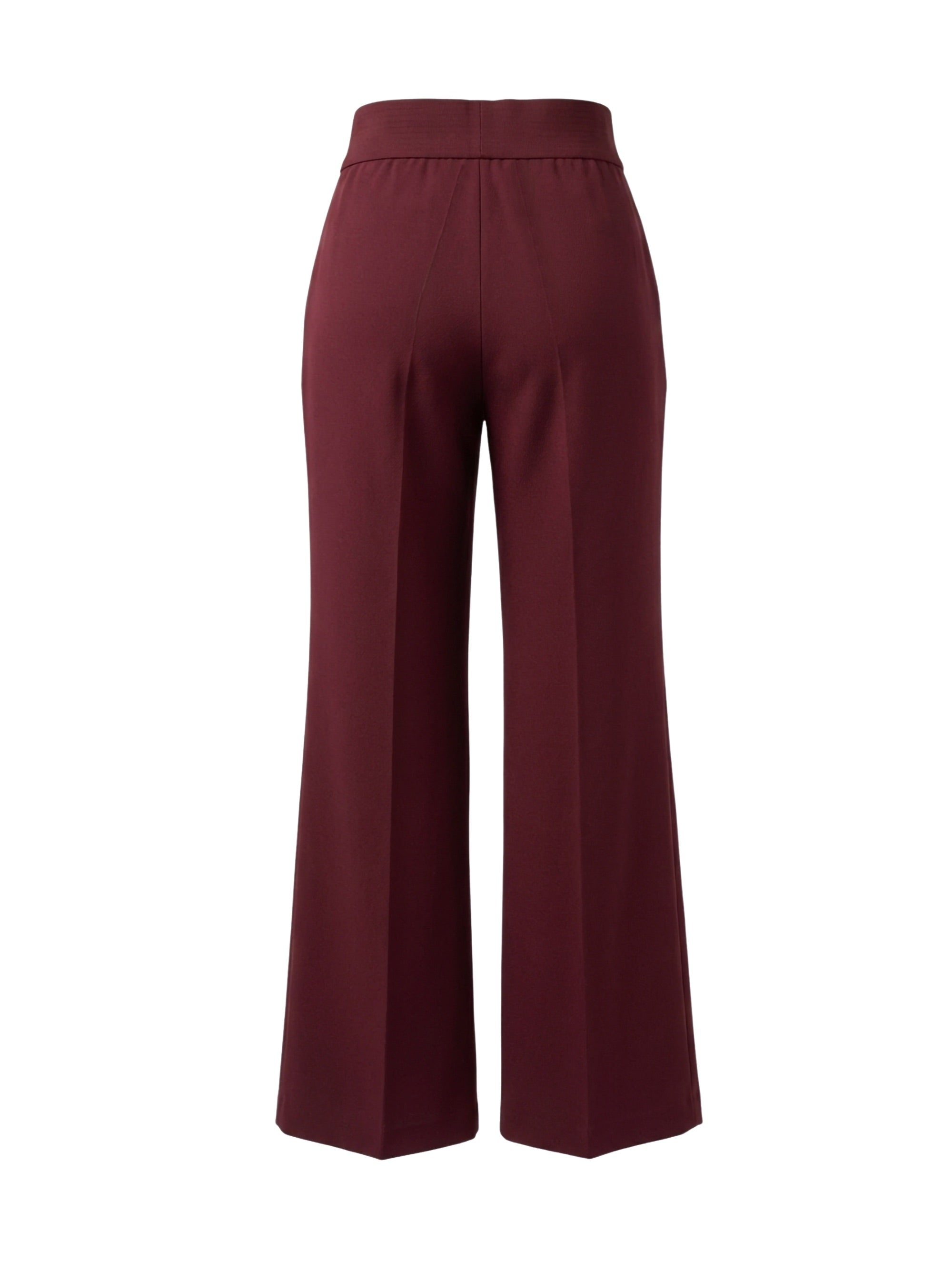 Die Hose Tanja in klassischem Weinrot überzeugt mit klarer Linienführung, eleganter Wide-Leg-Silhouette und hohem Bund mit elastischem Taillenband für eine bequeme, schmeichelhafte Passform.