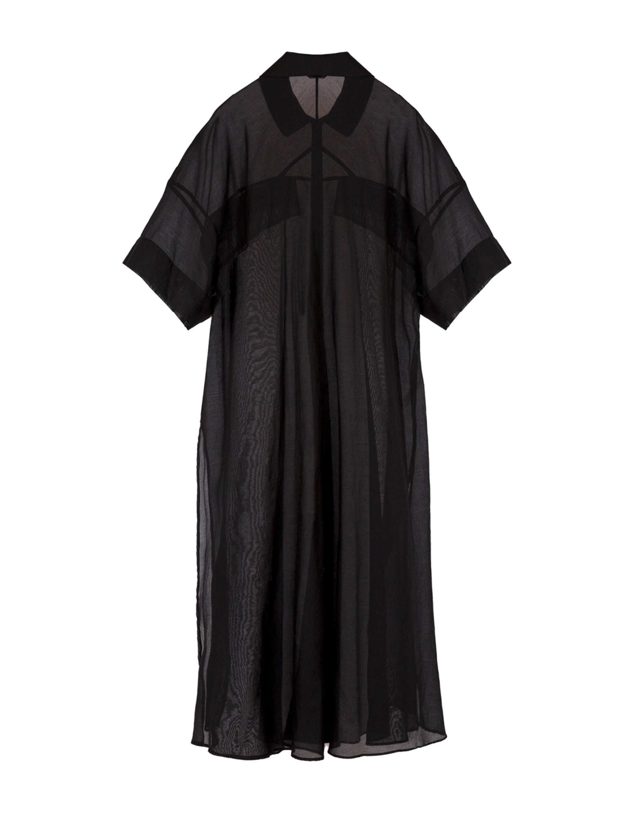 Ultraleichtes Kaftankleid mit Hemdkragen und langer Knopfleiste, langen Seitenschlitzen