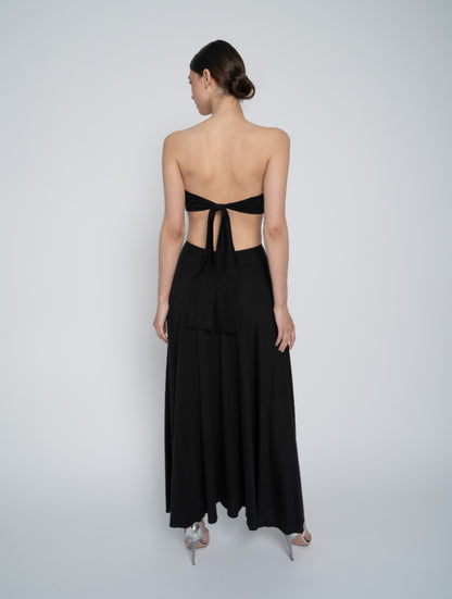 Maxi Bandeau-Kleid mit Cut-Outs und zum Binden am Rücken mit Schlitzen