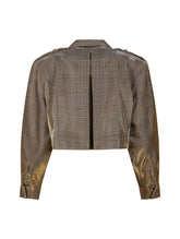 Karierte Kurzjacke mit großen Schulterpolstern, überschnittenen Ärmeln mit Ärmelgürteln und Schulterklappen. Dieses Modell ist Teil unserer REBORN-Kollektion und steht für unsere "Zero-Waste-Politik". 