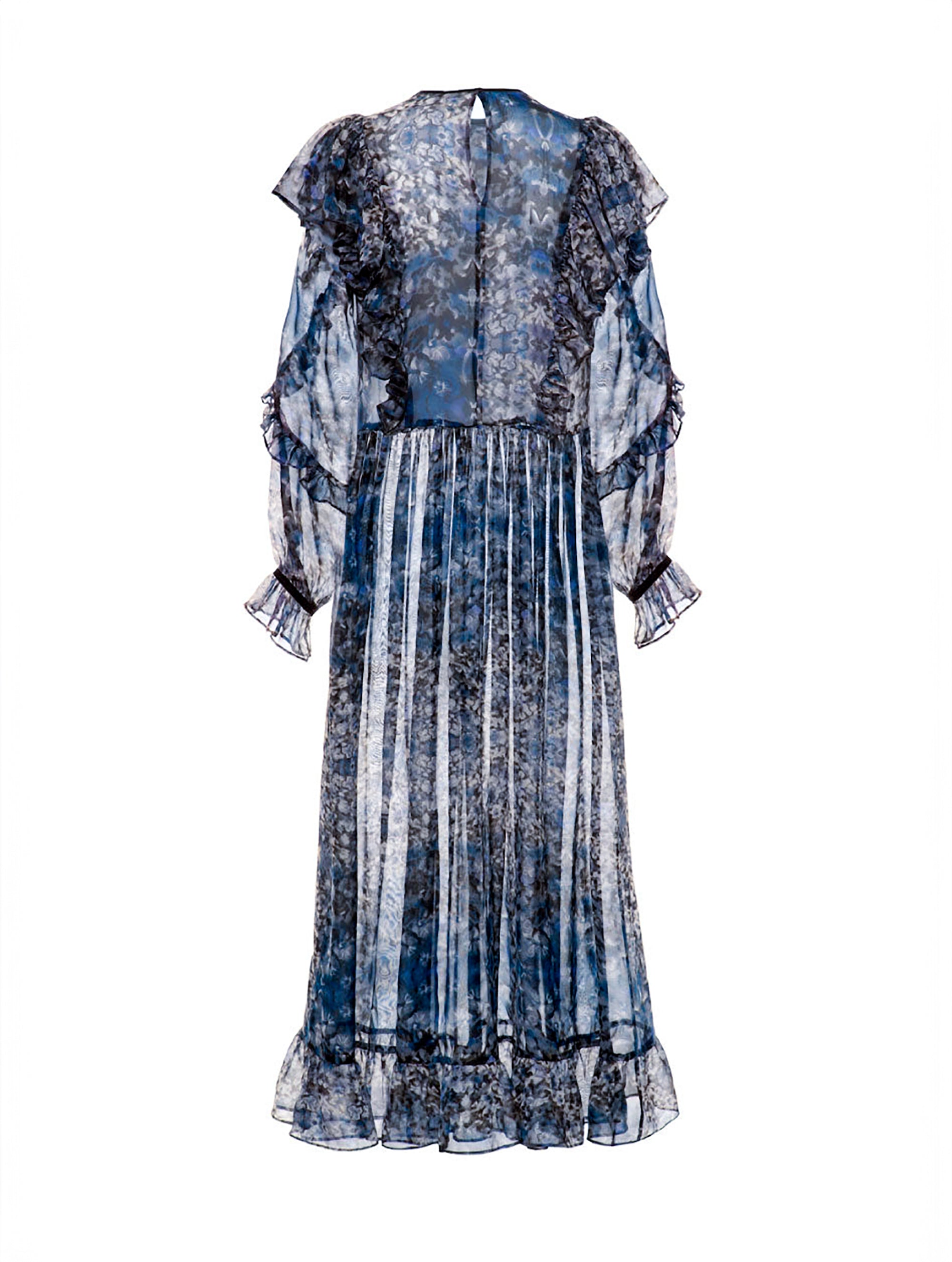 Atemberaubendes Maxikleid aus leicht transparenter Chiffonseide, kunstvollem Blütenprint und feinen Volants.
