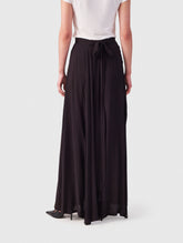 Maxi-Rock aus 100% Viskose, verstellbarem Bund mit Knöpfen und Schlitz am Bein