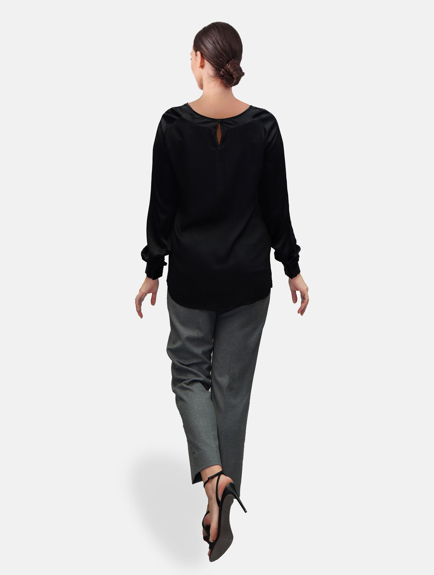 Alina long sleeves black Blouse. Schwarz Langarmbluse
