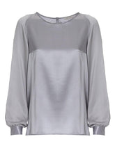 Langarm Seidenbluse mit Rundhalsausschnitt und Knopf im Nackenbereich