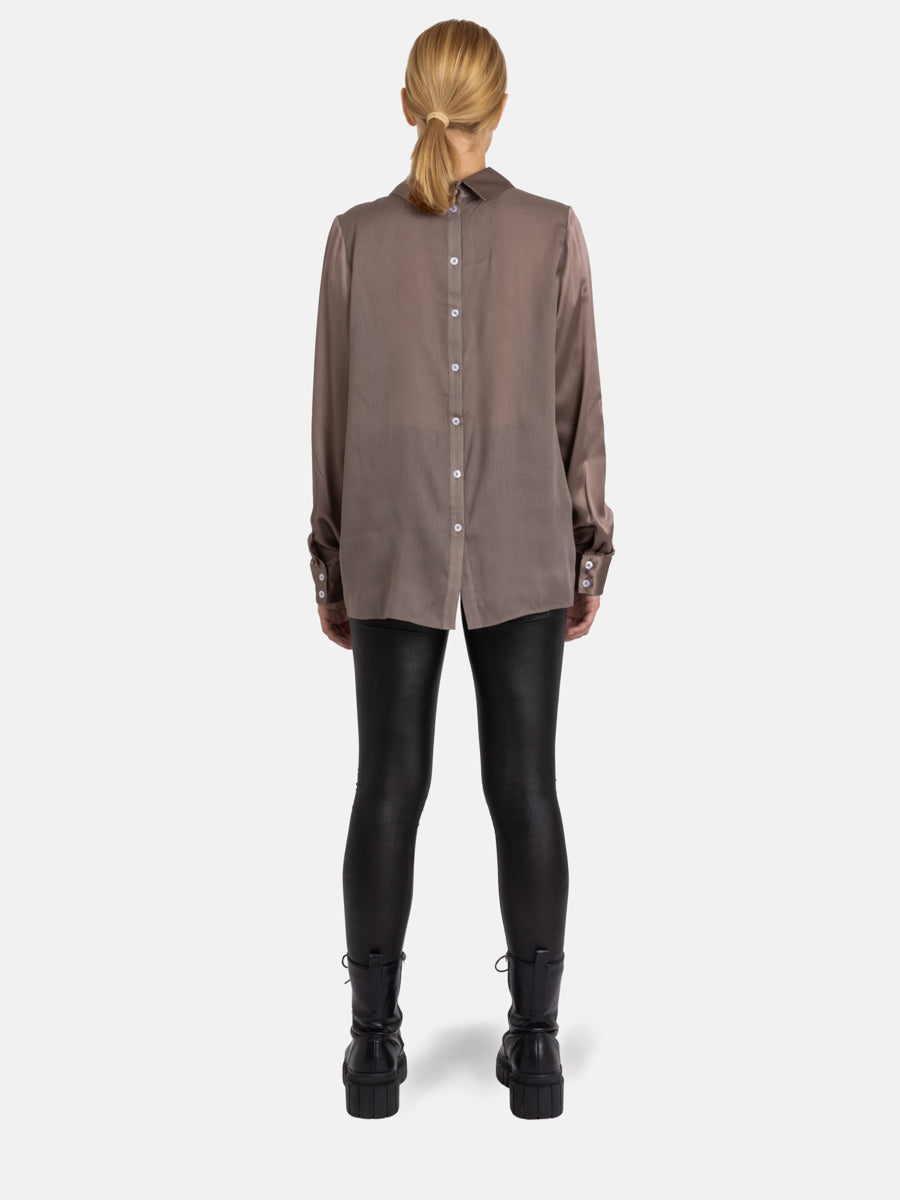 Langärmelige Seidenbluse Helga aus 100% italienischer Satinseide und Seidenbatist von Helene Galwas