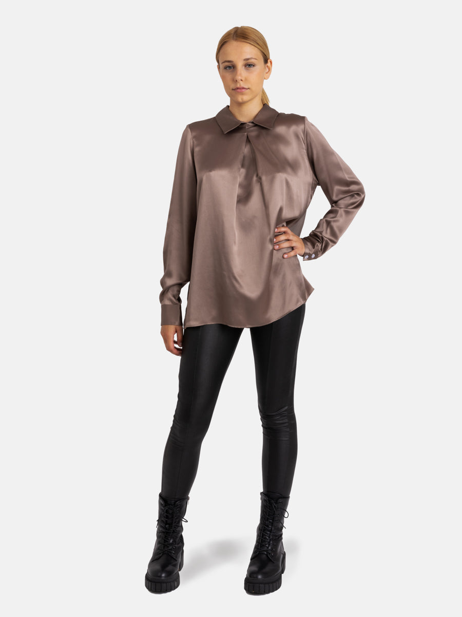 Langärmelige Seidenbluse Helga aus 100% italienischer Satinseide und Seidenbatist von Helene Galwas