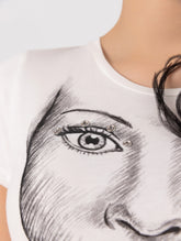 T-Shirt aus Viskose mit hohem Tragekomfort und abknöpfbaren Wimpern
