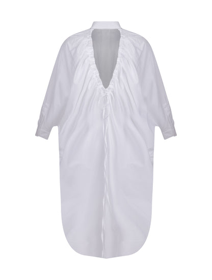 Weites Maxikleid, sophisticated Look durch den ausgefallenen Rückenauschnitt, der sich verstellen lässt, sodass man die Tiefe des Rückenausschnitts anpassen kann, Lange Ärmel mit klassischen Hemdmanschetten und Kragen