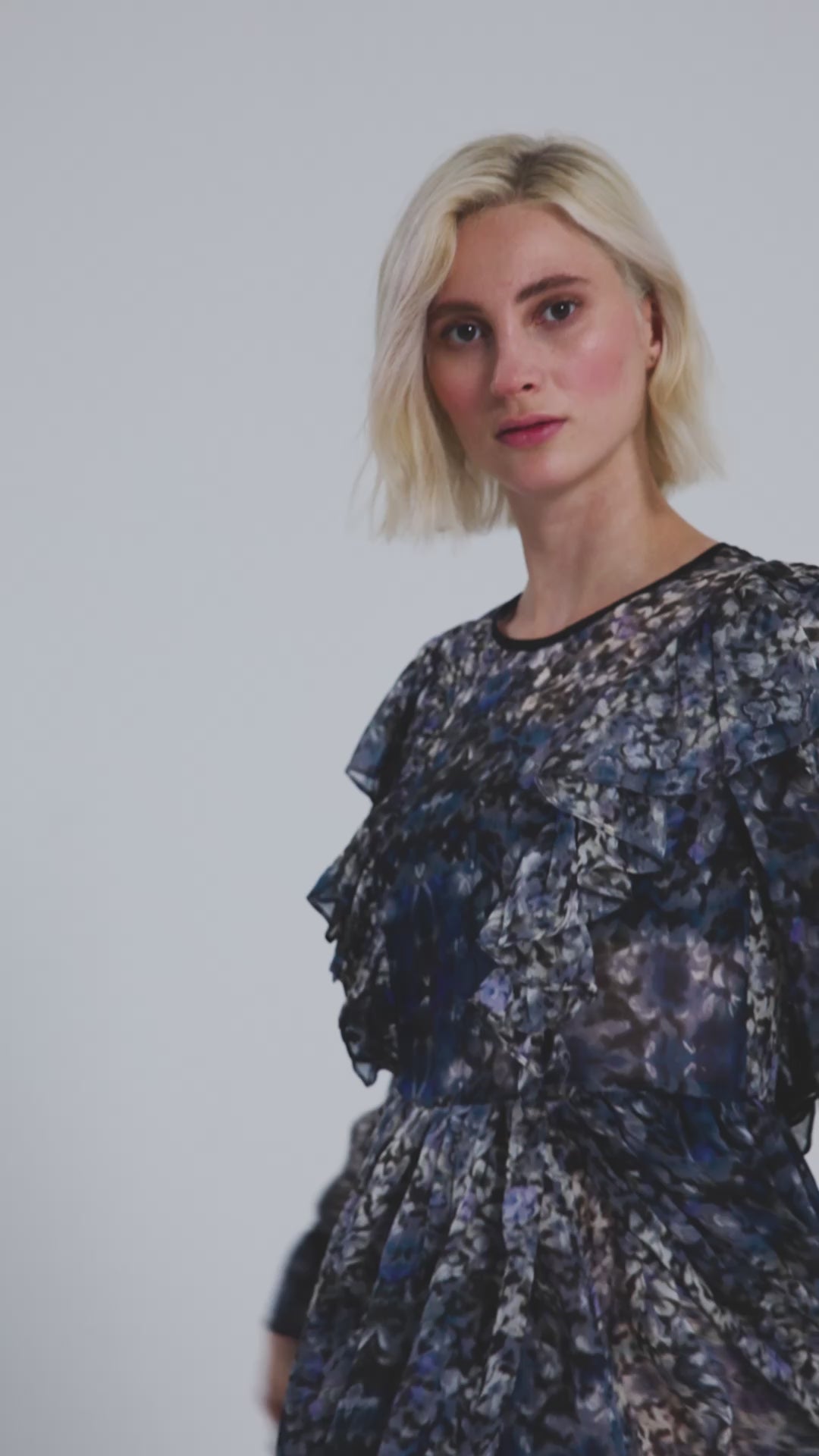 Beckyre - Minikleid aus Seide