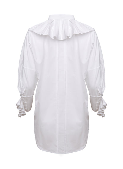 Elegante, weiße Bluse aus 100% feinster Baumwolle mit überschrittenen Schultern, großem Kragen und Manschetten