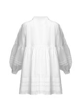 Hemdbluse aus Premium Baumwolle, aufgesetzte Taschen, Ballonärmel und von Hand gelegte Biesen