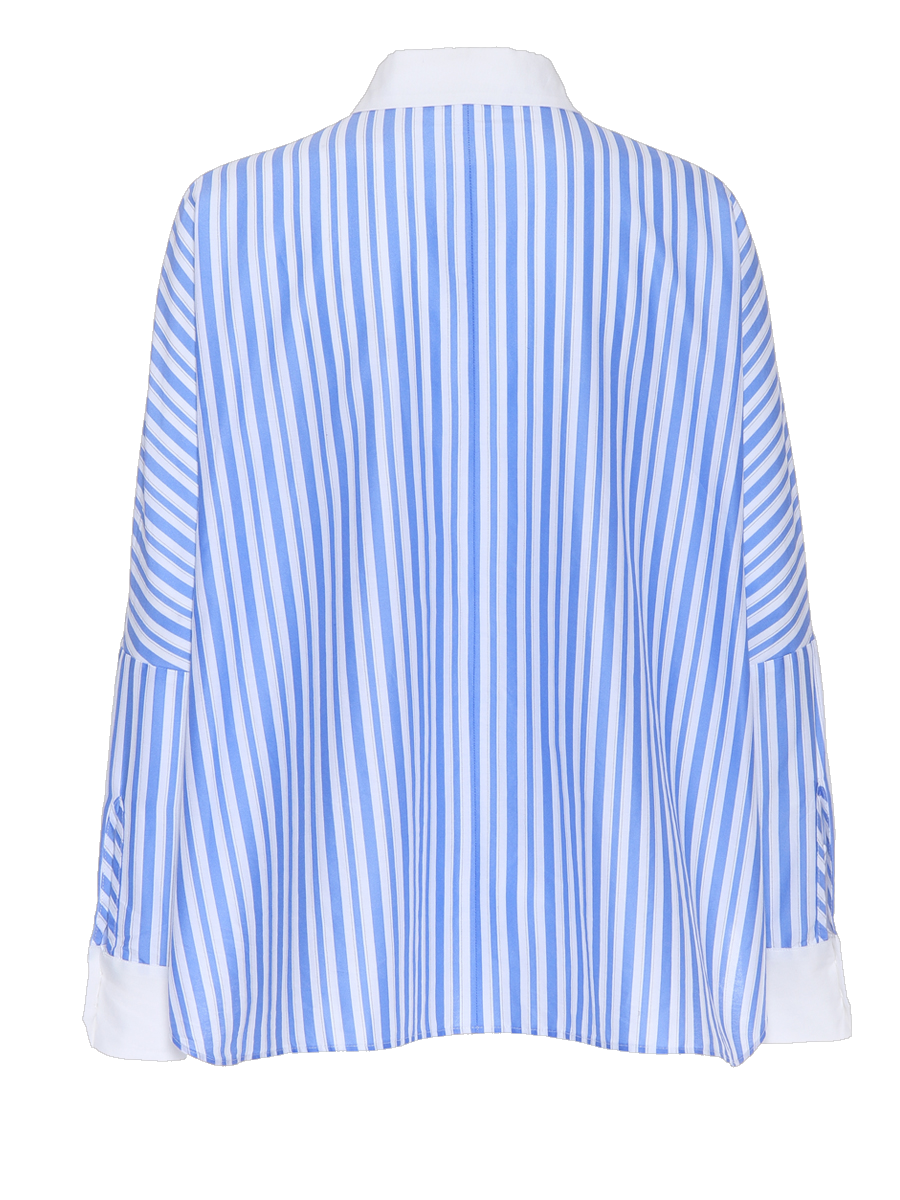 Oversize Bluse aus hochwertige Baumwolle, praktischer Brusttasche und subtilen Biesen-Falten