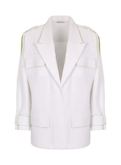 Weiße Oversize Jacke aus Piqué Stoff mit verdeckter Druckknopfleiste und Schulter-Epauletten