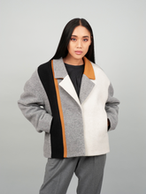 Oversize Colour-Blocking Mantel aus Kaschmir und Merinowolle und abknöpfbarem Unterteil